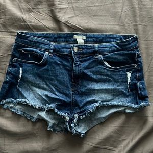 H&M denim shorts